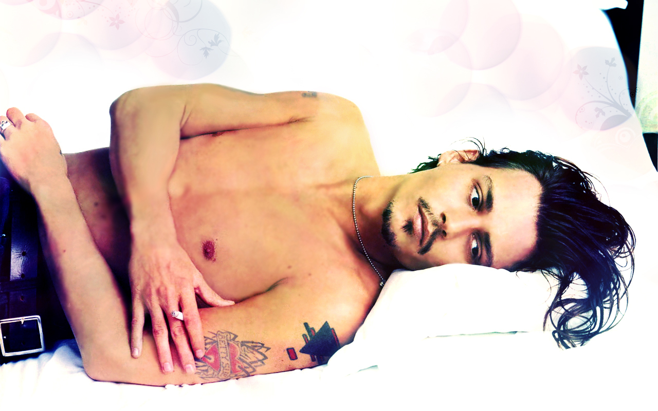 Johnny-Depp-johnny-depp-5664132-1280-800