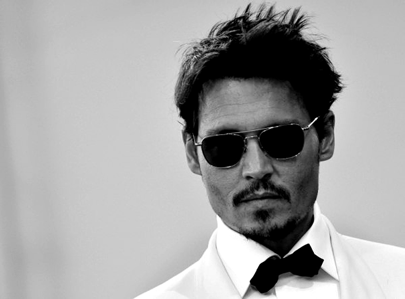 Johnny-Depp-johnny-depp-34330277-800-591
